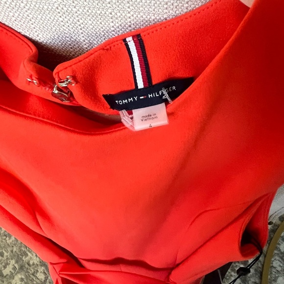 NWT Tommy Hilfiger Boatneck Belted Wide Leg Suba Jumpsuit, Orange, Size 4 - Picture 2 of 8